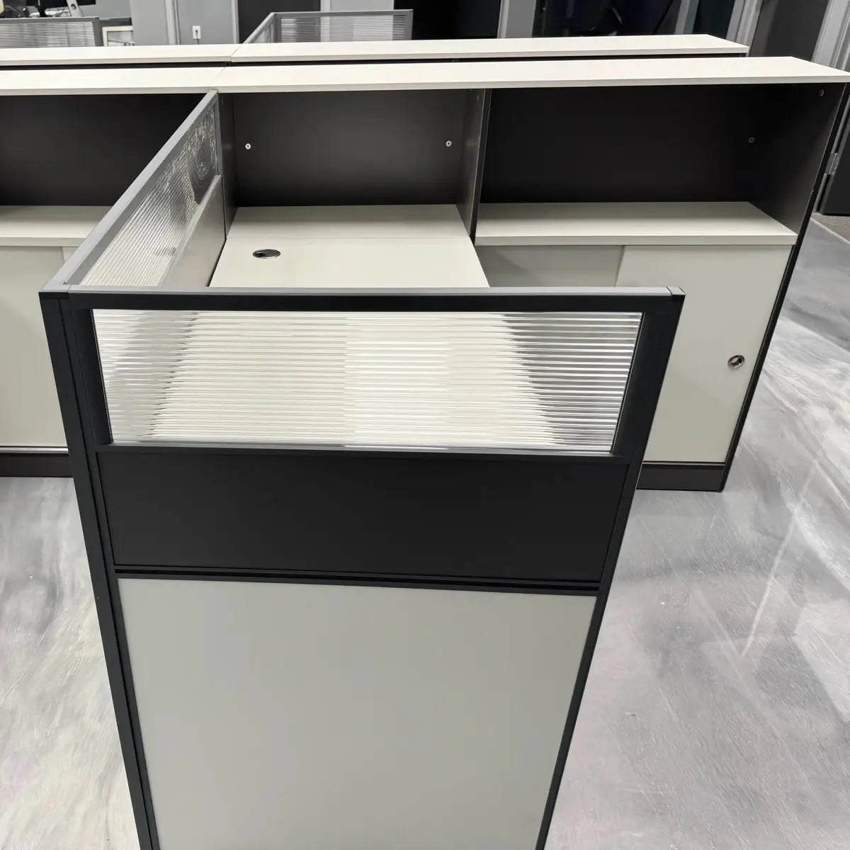 Norven · L-Shaped Cubicle Office Workstation